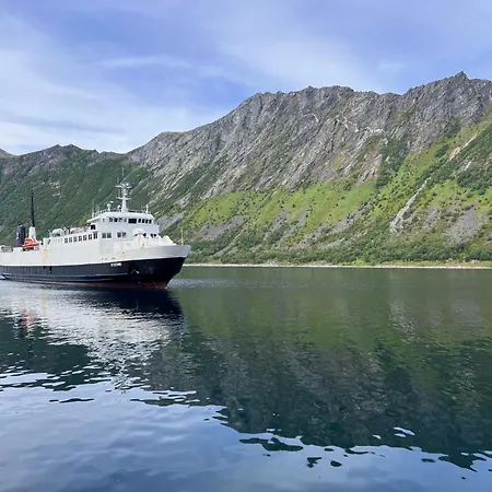 Feelsenja House Feriehus