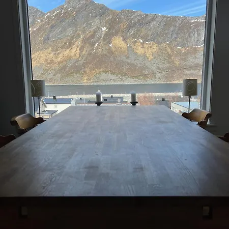 Feriehus Feelsenja House *