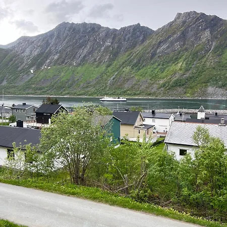 Feriehus Feelsenja House *