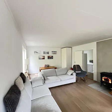 度假居 Feelsenja House Gryllefjord
