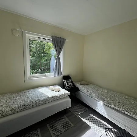 Feelsenja House 度假居 Gryllefjord