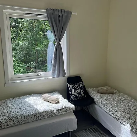 Feelsenja House